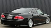 Toyota Crown GRS200 Black