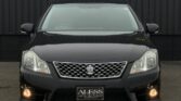 Toyota Crown GRS200 Black